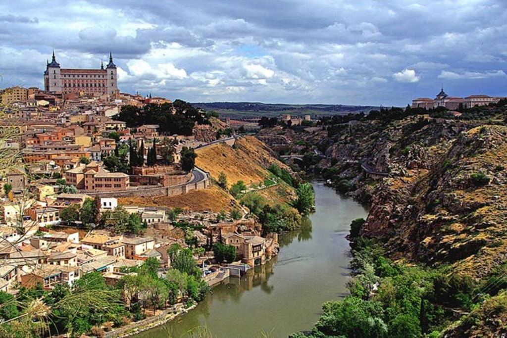 Stay Toletvm Apartametos Turisticos Toledo Exterior foto